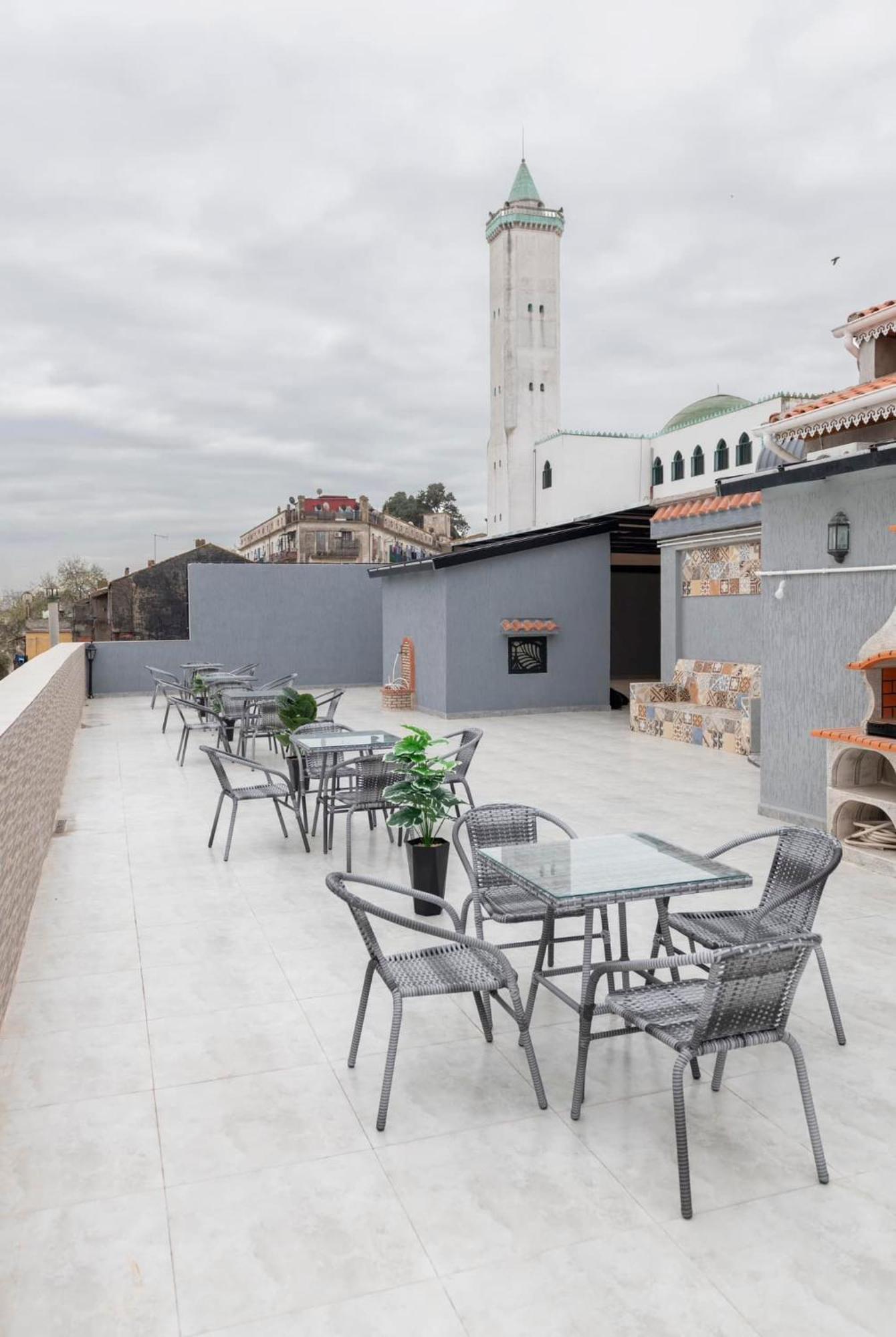 Hotel Mon Royaume Skikda Bagian luar foto